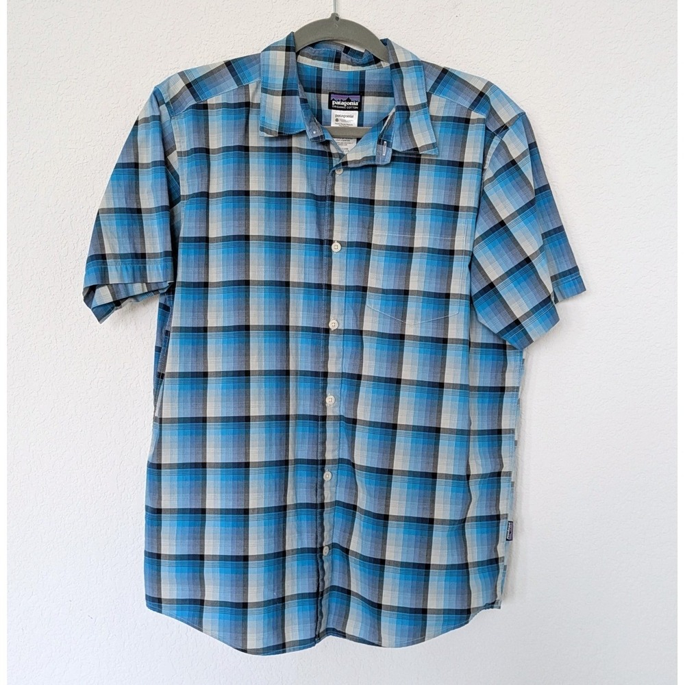 Patagonia Men M Blue Plaid Short Sleeve Button Down Shirt Organic Cotton Blend